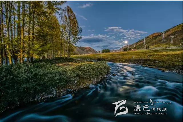 新都橋，正在打開最美時光,我在這里等你......